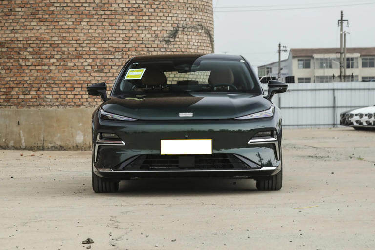 吉利版“帕梅”上市，车长超5米，续航1600km还有高阶智驾