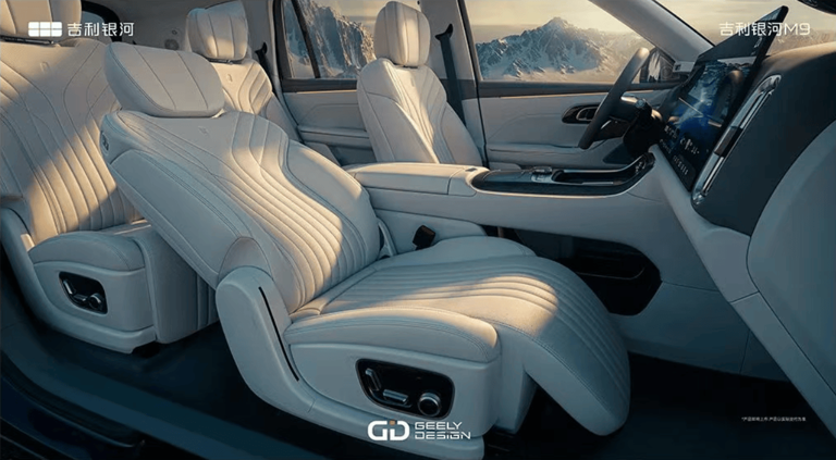 吉利银河M9街头曝光：超5米大六座SUV，续航1500km配三电机空气悬架