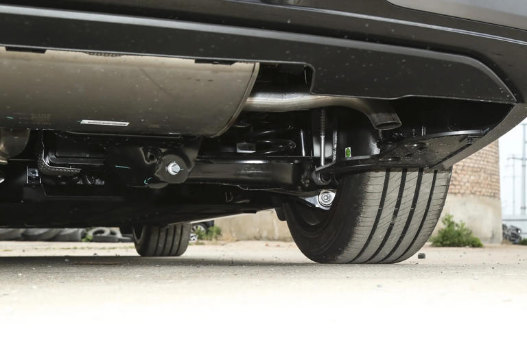 吉利版“帕梅”上市，车长超5米，续航1600km还有高阶智驾