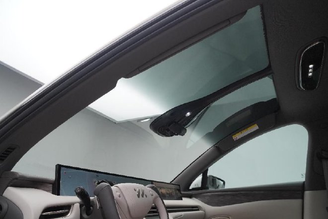 升级也可以做减法静态体验智己LS7焕新版