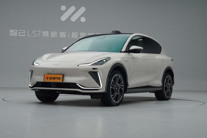 升级也可以做减法静态体验智己LS7焕新版
