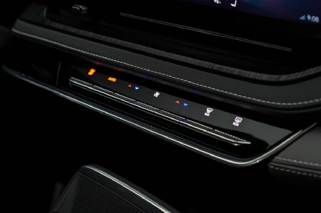 新别克纯电E5静态体验如何在纯电时代稳中求胜？