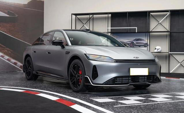 35天订单破5万，奇瑞新车火爆全网，17万买到顶配？