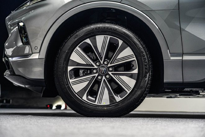 新别克纯电E5静态体验如何在纯电时代稳中求胜？