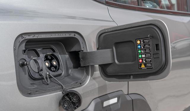 10万级SUV新标杆！全系混动四驱，续航超1300公里