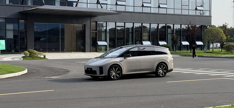 理想i8实拍图曝光，热销稳了？