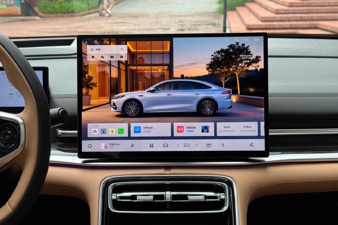 颜值在线续航是卖点吉利银河A7静态体验