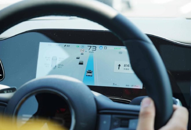 比亚迪海豹06EV一台非常全面的中型纯电轿跑