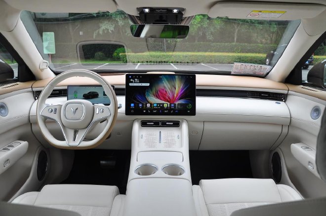 岚图FREE+正式下线将于6月24日预售