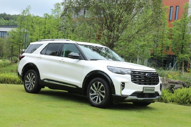 福特探险者四驱穿越版解锁大五座拒绝选座纠结