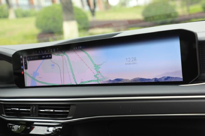 福特探险者四驱穿越版解锁大五座拒绝选座纠结