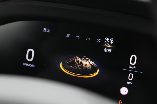 福特探险者四驱穿越版解锁大五座拒绝选座纠结