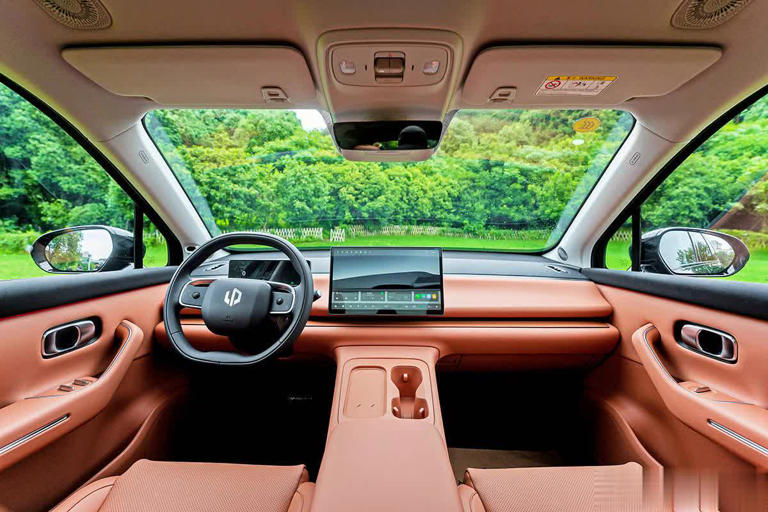 SUV还是六座性价比高，这两款不妨看看