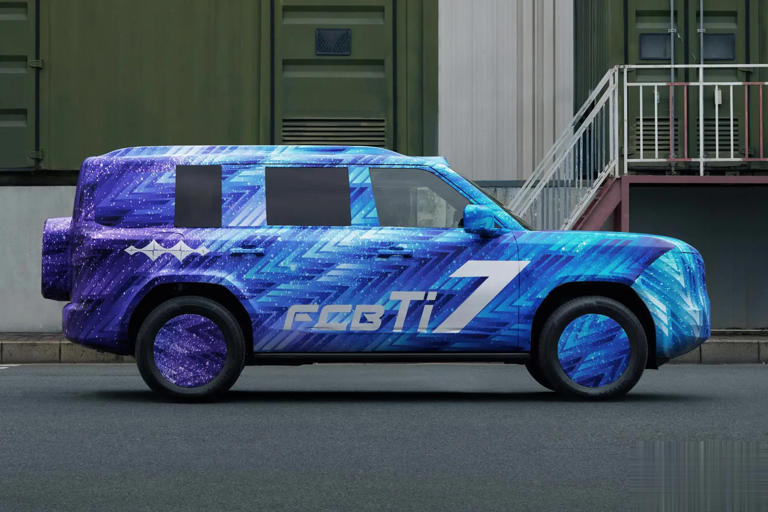 比亚迪5款新车齐发，仰望U8L领衔，全新方盒子SUV或成爆款