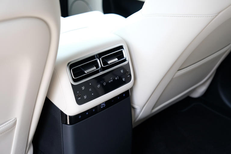 焕新登场精致再进化2025款理想L6焕新版深度体验