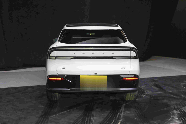 23.58万元！小鹏G7开启预售，配L3级别智驾算力