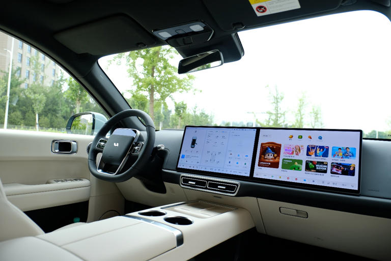 焕新登场精致再进化2025款理想L6焕新版深度体验