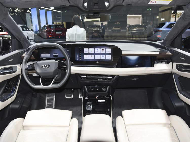 奥迪Q6Le-tron开启预售，最能打的传统豪华品牌电车这就来了？