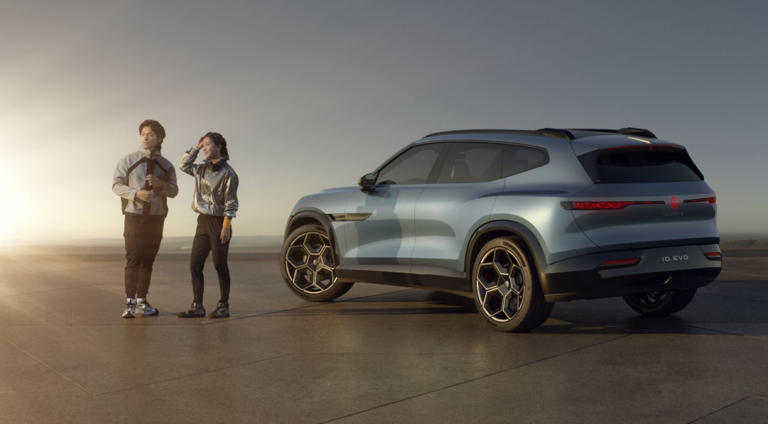 金标大众首款全尺寸SUV首秀！轴距超3米，冰箱彩电大沙发！