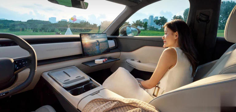 行驶900km无需充电！高阶智驾+超级后驱，平价路线超火爆