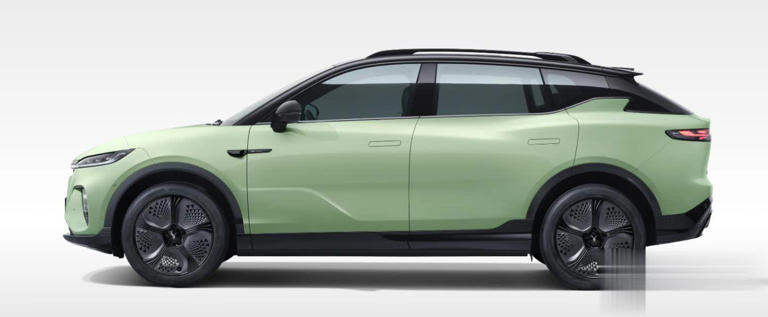 行驶900km无需充电！高阶智驾+超级后驱，平价路线超火爆