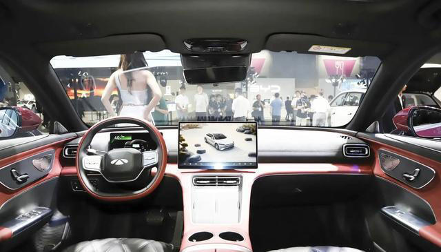 奇瑞全新C级车上市，13.99万，车长超5米，续航超2500km，太香了