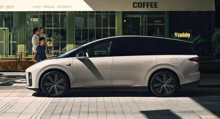 理想宣布，新款理想i8将上市，售价可能30万左右，能否增加销量？