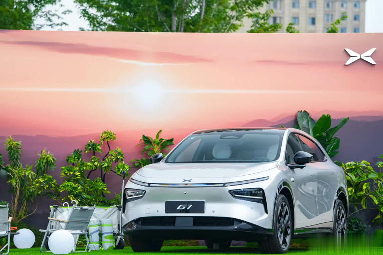 售价19.58万元起，小鹏G7开启首批交付成特斯拉ModelY新对手