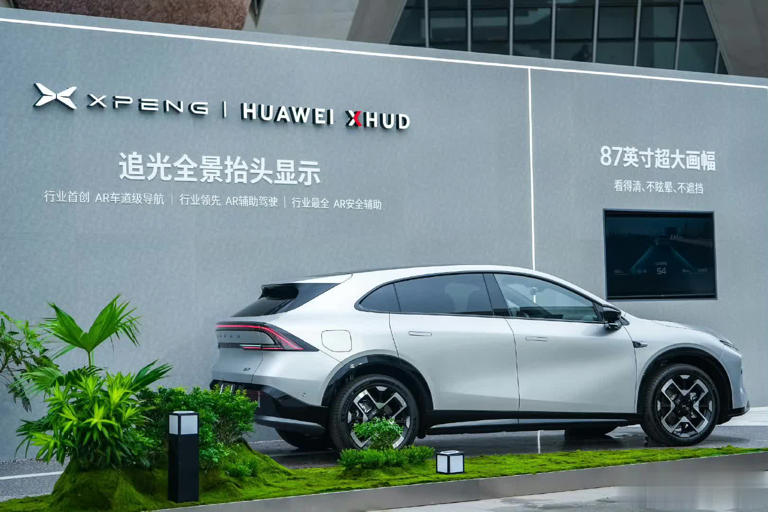 售价19.58万元起，小鹏G7开启首批交付成特斯拉ModelY新对手