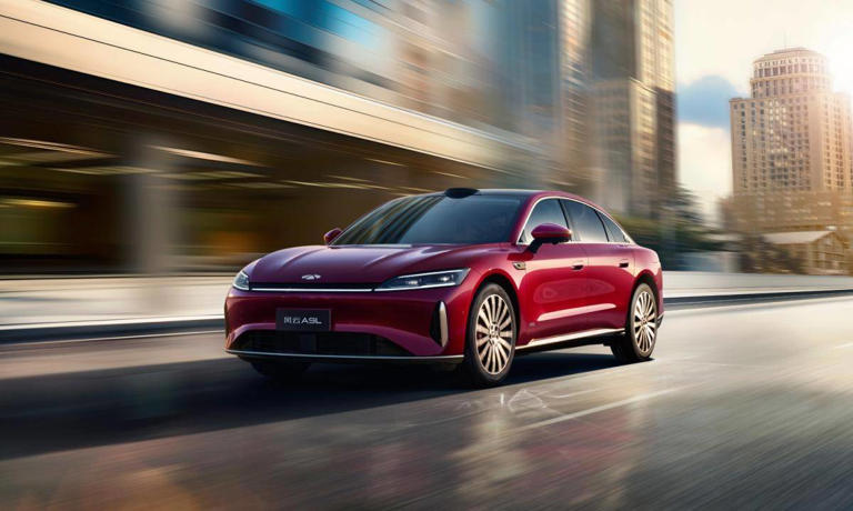 四款自主旗舰轿车导购,续航智驾全面对比,风云A9L还是比亚迪汉? 四款自主旗舰轿车导购,续航智驾全面对比,风云A9L还是比亚迪汉?