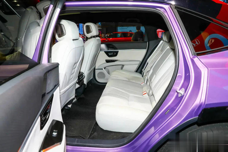 本田全新纯电中型SUV来袭，续航超650km，最大476马力！