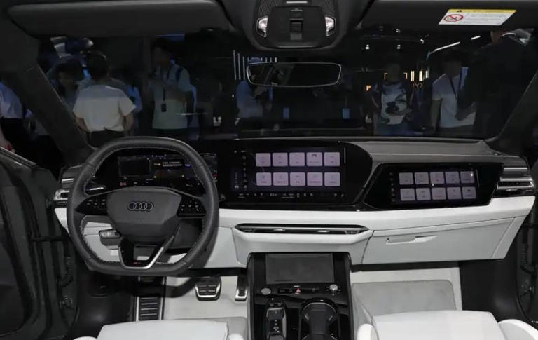 一汽奥迪A5L/Q6Le-tron将于8月7日上市!提供专属车色 一汽奥迪A5L/Q6Le-tron将于8月7日上市!提供专属车色