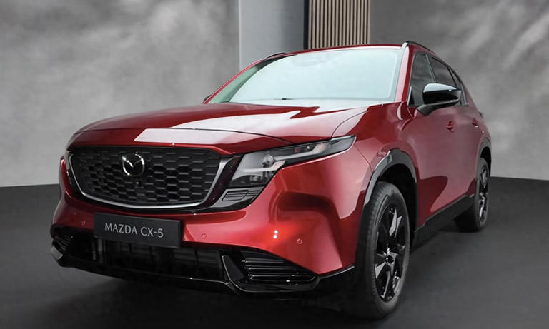 新一代马自达CX-5实车曝光，内外更新且尺寸增加，定位紧凑型SUV