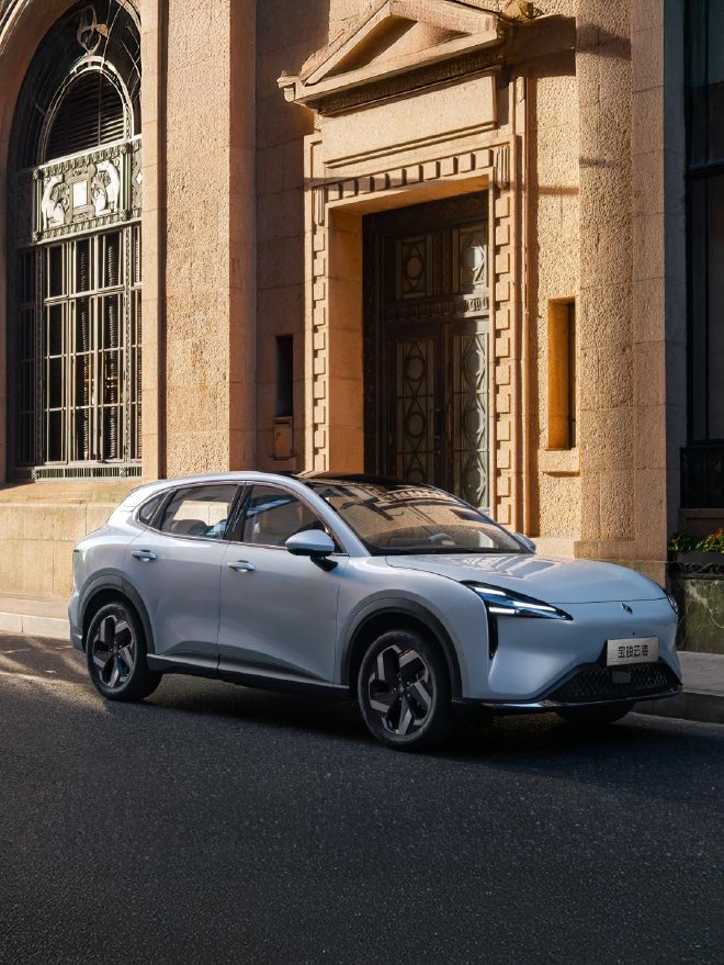 宝骏云海俊雅版携限定车色亮相8月上市