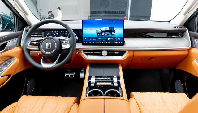 全新坦克500静态体验：全面跃升的智能豪华越野SUV