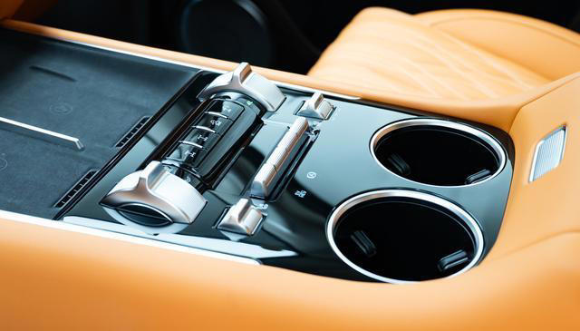 全新坦克500静态体验：全面跃升的智能豪华越野SUV