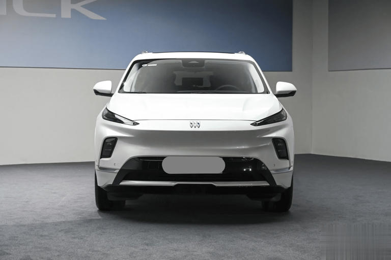 新款别克E5登场！纯电续航620km，外观时尚科技感提升