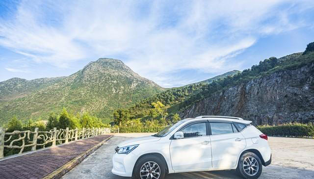 比亚迪宋PLUSDM-i自驾海南六千公里实测油耗真相藏在这些加油票里