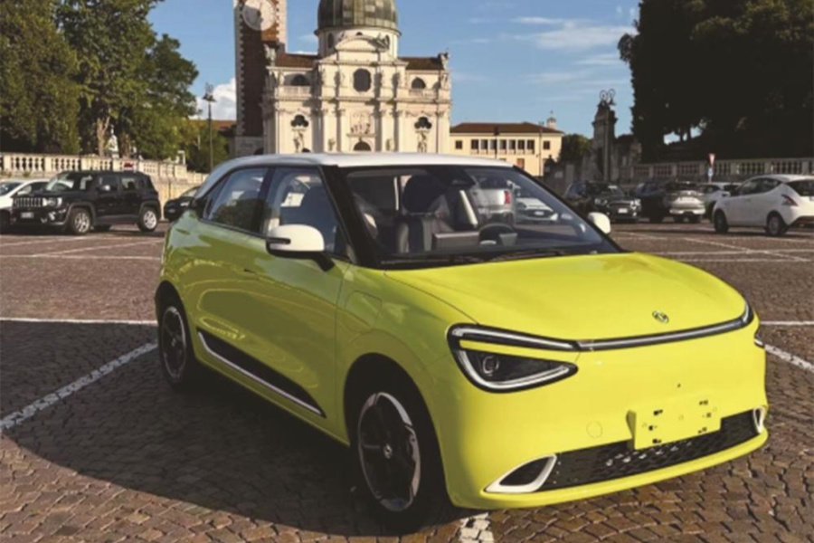 东风进出口在意大利签订9000台整车订单