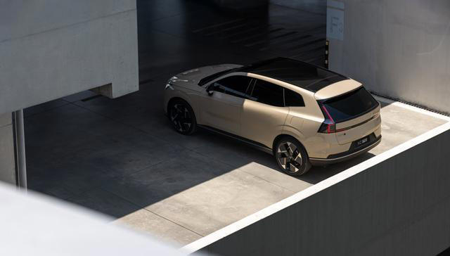 全面解析沃尔沃XC70，或将成为插混中大型SUV的黑马！