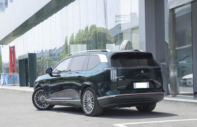 全新中大型增程式SUV即将上市！纯电续航350公里，配激光雷达+6座