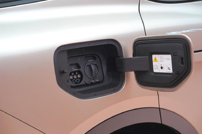 全新岚图知音将于8月28日正式上市