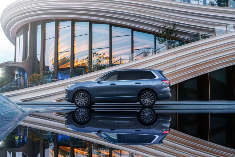 吉利银河M9预售19.38万起，20万级家庭SUV首选