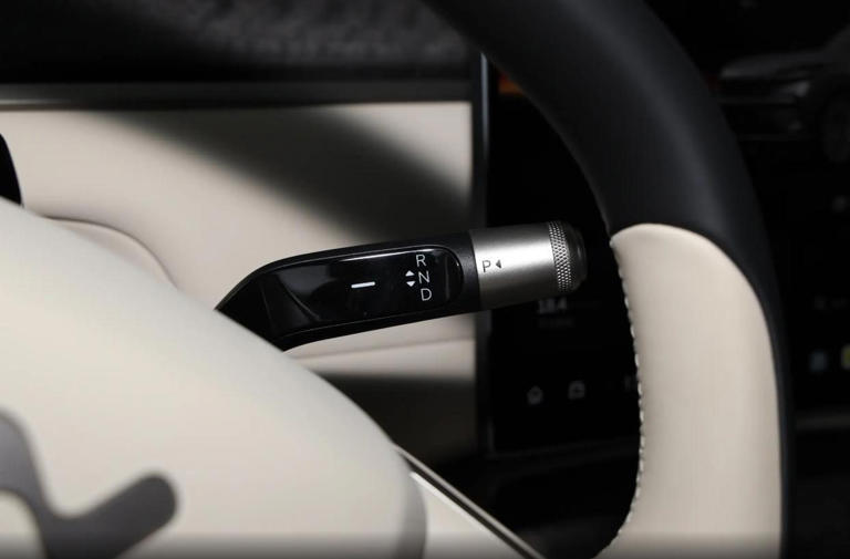 定价有威力！蔚来乐道L90创新前备箱，六座大空间超舒服？