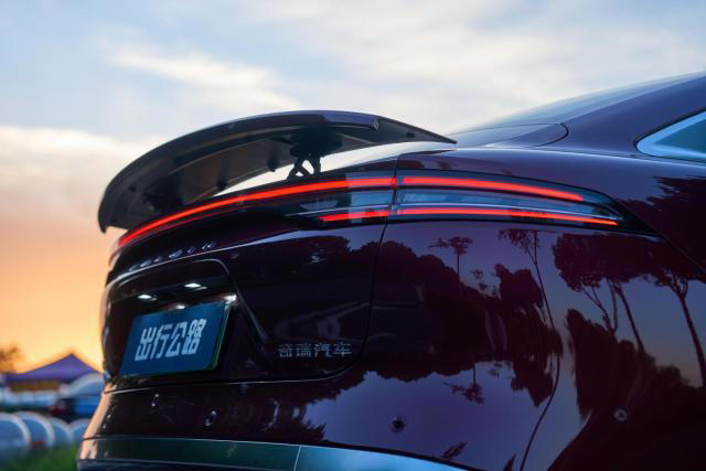 奇瑞高端车突破重围！13.99万起的风云A9L算不算“真豪华”？