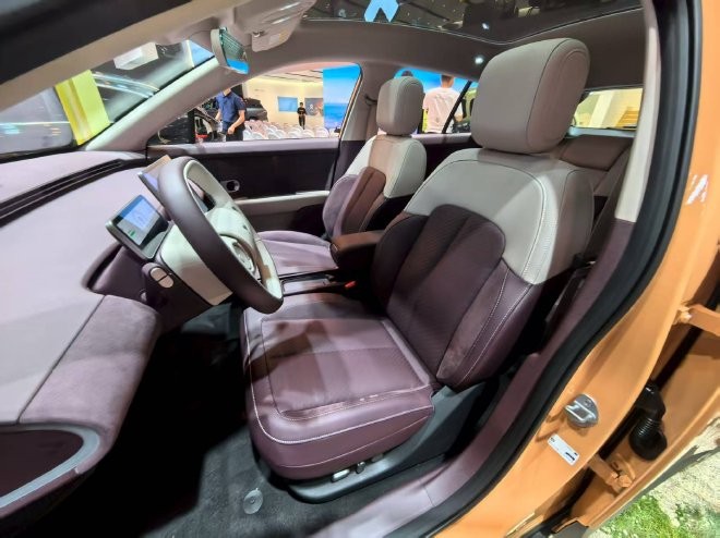 2025成都车展探馆：蔚来萤火虫