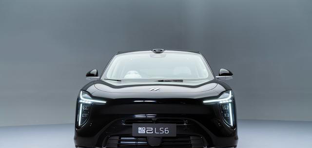 智己LS6：20万级新能源车的“想型”
