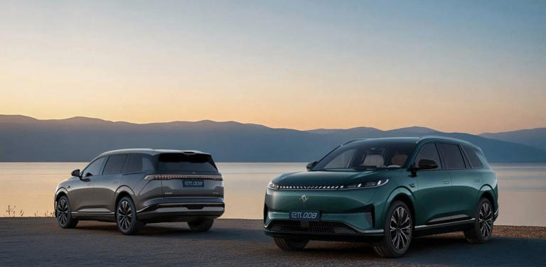 限时17.36万起，2026款东风奕派eπ008六座版，动了谁的蛋糕？