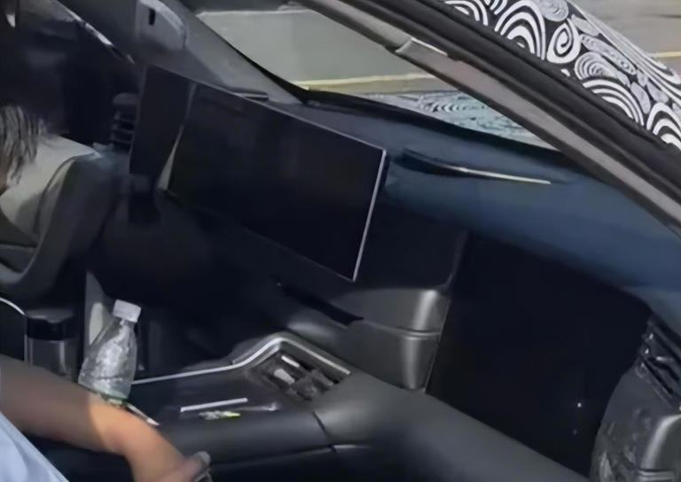 上汽集团新车官宣：8月15日，正式预售！