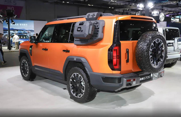 可算有大梁！奇瑞纵横G700结构似方程豹，硬派越野造型超帅